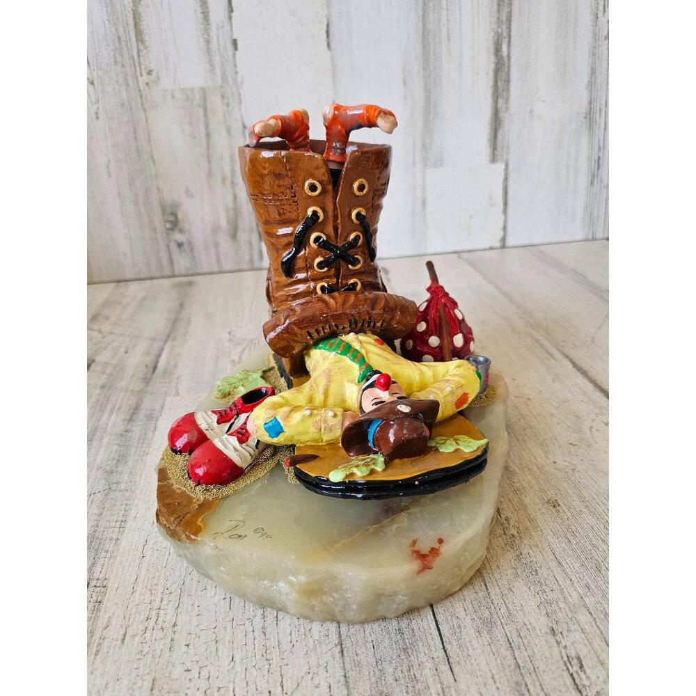 Ron Lee hobo boot clown emmett kelly sleeping 1994 gold circus figurine statue v